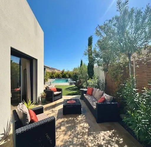 Magnifique Avec Piscine Sorède